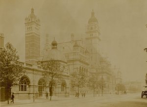 Het Imperial Institute, South Kensington, Londen door English Photographer