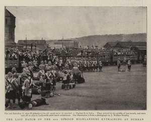 De Laatste Groep van de 2e Gordon Highlanders die instappen in Durban