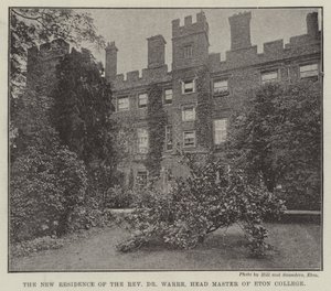 De Nieuwe Residentie van de Eerwaarde Dr. Warre, Hoofdmeester van Eton College door English Photographer