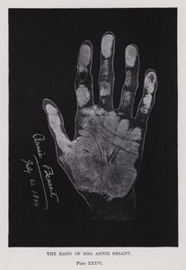De hand van mevrouw Annie Besant