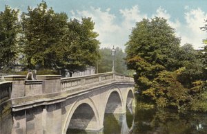 Victoria Brug, Leamington