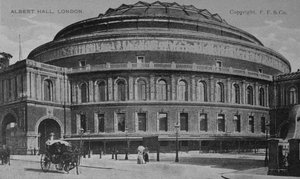 Zicht op de Albert Hall, ca. 1900