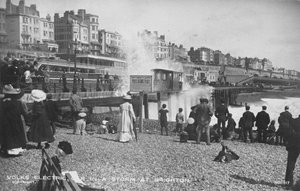 Volks Elektrische Spoorweg, Brighton door English Photographer