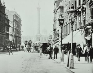 Whitehall, Westminster LB: Whitehall kijkend naar Trafalgar Square, 1895