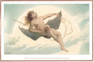 Een Victoriaanse kaart van een naakte man die een stok vasthoudt en op een paar enorme vleermuisvleugels door de wolken vliegt, ca. 1880
