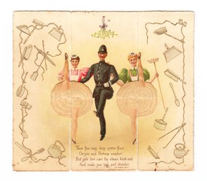 Een pop-up kaart van een politieagent en twee vrouwen die de hoge trap doen, ca. 1920
