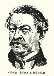 Aristide Briand door English School
