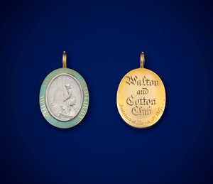 Badge voor de Walton en Cotton Club, opgericht 19 maart 1871 door English School