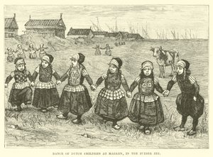Dans van Nederlandse kinderen op Marken, in de Zuiderzee door English School