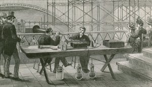 Edisons geperfectioneerde fonograaf in gebruik in de persgalerij tijdens het Handel Festival in het Crystal Palace
