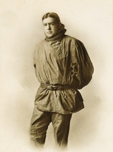 Ernest Shackleton door English School