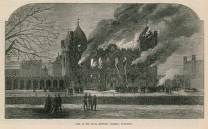 Brand bij de Koninklijke Militaire Academie in Woolwich door English School