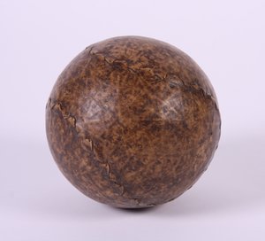 Voetbal gebruikt in vroege balspelen (leer)