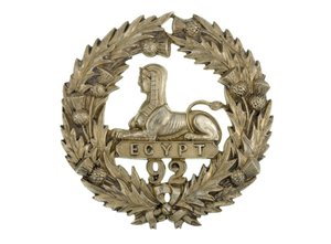 Glengarry badge door English School