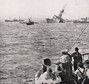HMS Majestic zinkt 27 mei 1915, uit 