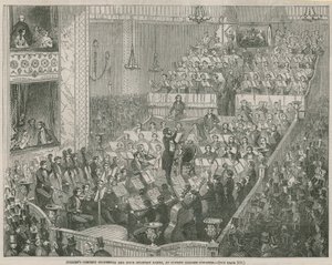 Julliens concertorkest en vier militaire bands in Covent Garden Theatre door English School