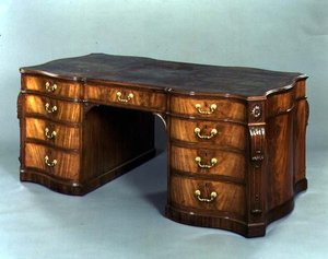 Bibliotheektafel gemaakt door Gillows of Lancaster naar een ontwerp van Thomas Chippendale, geleverd in 1778 aan Sir James Ibbetson