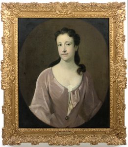Portret van een dame, traditioneel geïdentificeerd als mevrouw Dorothy Smith, geboren Barret-Lennard door English School