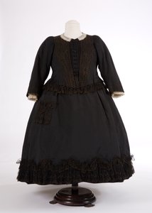 Jurk van Koningin Victoria, 1890s (zijde & net)