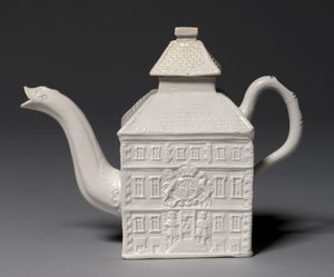 Theepot, gemaakt in Staffordshire Factory, Groot-Brittannië, gemodelleerd door Aaron Wood door English School