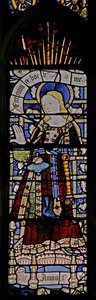 Het oostelijke raam (Ew) met de Maagd Maria (samengestelde figuur) - met juwelen van ingelegd glas