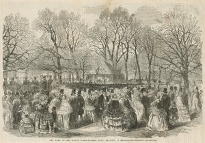 De band van de Royal Horse Guards Blue speelt in Kensington Gardens door English School