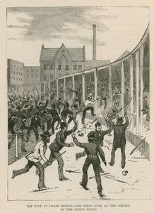 De rel bij Lillie Bridge, Londen: De eerste stormloop bij de hoek van de Grand Stand
