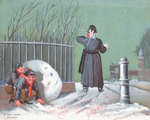 Sneeuwballen gooien naar een agent door English School