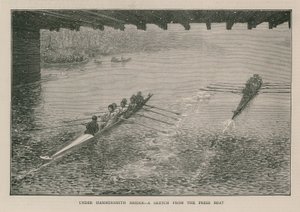 Onder Hammersmith Bridge door English School