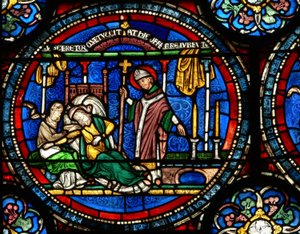 Een scène uit een St. Thomas Becket wonderraam: Julia Puintel wordt naar het graf gestuurd door English School