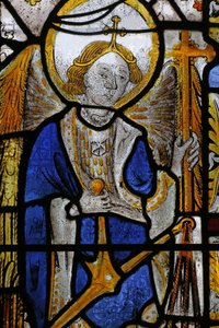 Raam nr. 5 met St. Michael