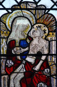 Raam w4 met de Pieta door English School
