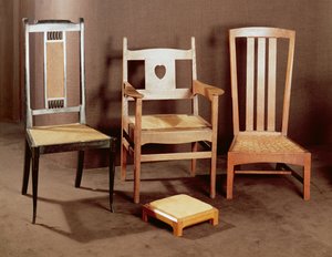 Arts and Crafts stoelen, ca. 1896-1925