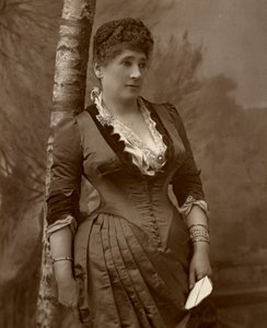 Mevrouw John Wood, Britse actrice en theatermanager, 1888 door Ernest Barraud