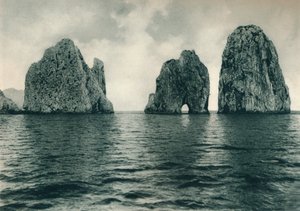 De Faraglioni, Capri, Italië, 1927 door Eugen Poppel