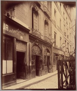 [Rue de la Parcheminerie]. door Eugène Atget