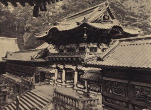 Toshogu, Nikko, Yomei-mon door European Photographer