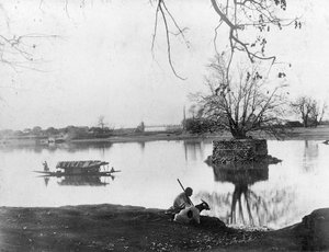 Jhelum rivier, Shadipur, Kashmir, India door F. Bremner