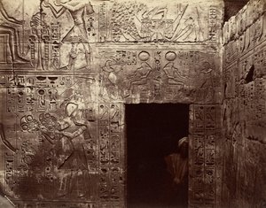 Reliëfs in de tempel van Amon, Karnak door Félix Bonfils