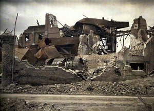 Ruïnes, Aisne, Frankrijk, 1917 door Fernand Cuville