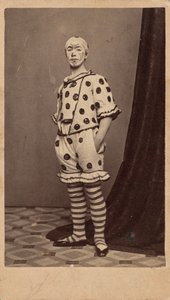 Portret van een clown,c. 1863 (foto) door Fisher Brothers