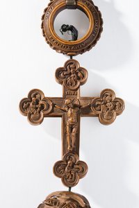 Rozenkrans van Hendrik VIII, detail van het kruis door Flemish School