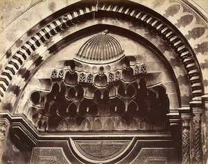 Reliëf van een nis, Egypte door Félix Bonfils