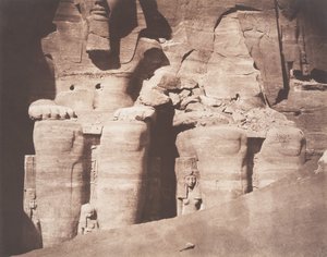Abo-Sembil, Grand Spéos, kolossale beelden gezien van voren (onderste deel), 1851-1852 door Félix Teynard