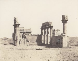 Erment Hermonthis, Algemeen Uitzicht op de Ruïnes - Tempel en Mammisi door Félix Teynard