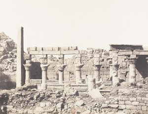 Ile de Fileh Philæ, édifice du Sud et Partie de la Colonnade Occiden..., 1851-52, gedrukt 1853-54 door Félix Teynard