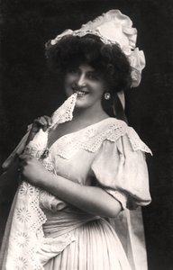 Marie Studholme, Engelse actrice
