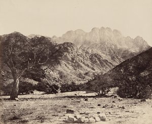 De berg Serbal, vanaf de Wádee Feyrán, Egypte,1858 (foto) door Francis Frith