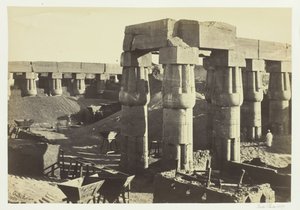 Deel van de Grote Tempel De Overheidsopslagplaatsen, Luxor, 1857 door Francis Frith