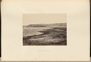 De noordelijke oever van de Dode Zee door Francis Frith